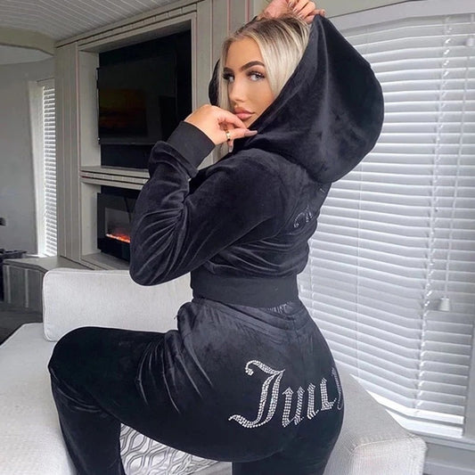 Fashion rhinestone sports and leisure set two-piece set